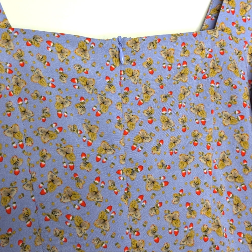 Glamorous ASOS Brand Square Neck Tiered Smock Lilac Strawberry Mini Dress Size 2 - Picture 15 of 16